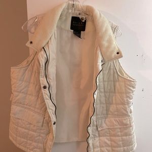 Tally ho outerwear vest. Size Large. Color is a creamy white.